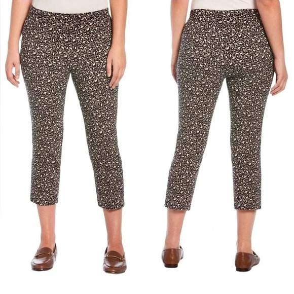 NWT Rafaella Leopard Pull-On Style Capri Stretch Pants - Picture 1 of 5